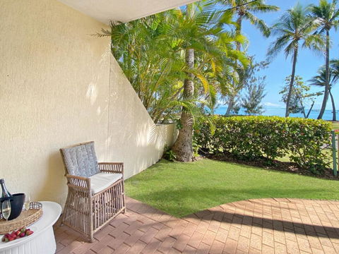 Sails On Horseshoe Apartment 6 - Accommodation Burleigh 1
