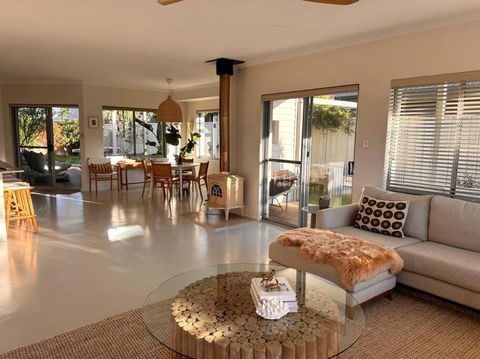 Salt - Accommodation Burleigh 0