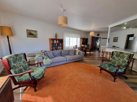 Salty Dog - Accommodation Burleigh 1