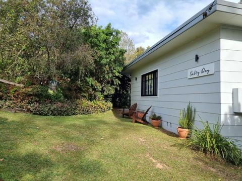 Salty Dog - Accommodation Burleigh 3