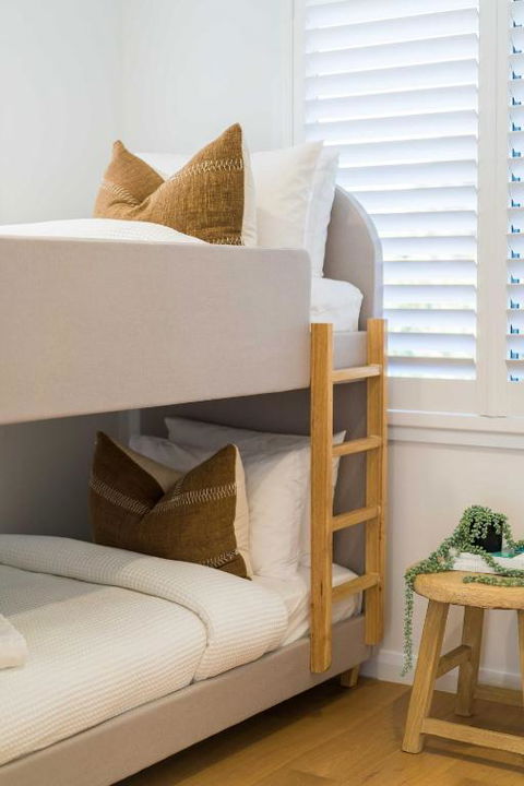 Salty Palms By The Sea - ONE - Accommodation Burleigh 3
