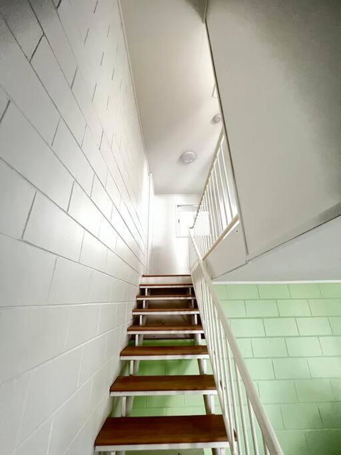 Samuel Grove - Accommodation Burleigh 3