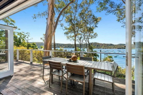 Sanctuarium - Accommodation Burleigh 0