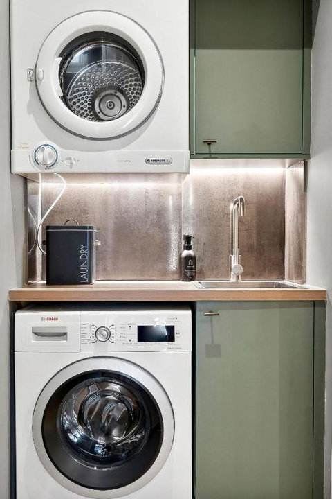 Sanctuarium - Accommodation Burleigh 1