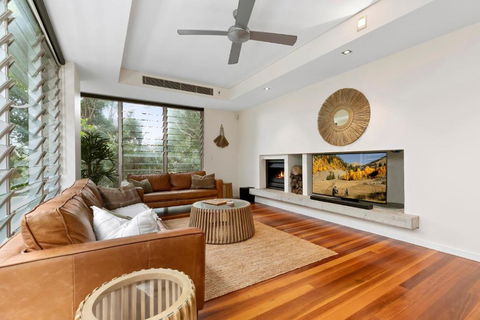 Sanctuary @ Sunshine - Accommodation Burleigh 0