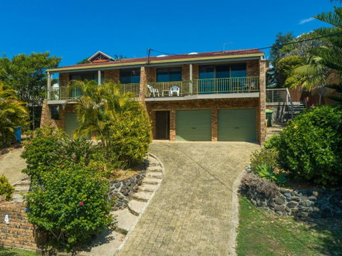 Sand Dunes - Accommodation Burleigh 1