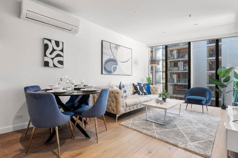Rooftop Pool Stunning Apt At Marvel Stadium With Free Parking - Accommodation Burleigh 0