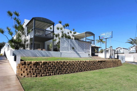 Sandcastles 1 - Accommodation Burleigh 0