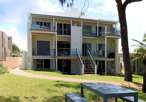 Sandcastles 1 - Accommodation Burleigh 3