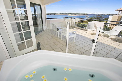 Sandcastles On The Broadwater - Accommodation Burleigh 2