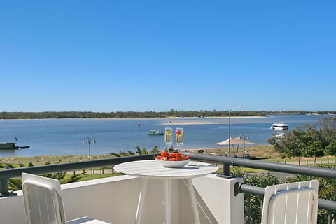 Sandcastles On The Broadwater - Accommodation Burleigh 0