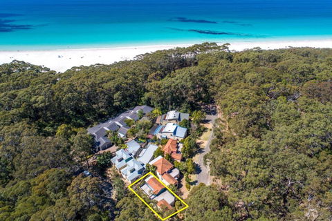 Sandpiper, Hyams Beach - Accommodation Burleigh 1