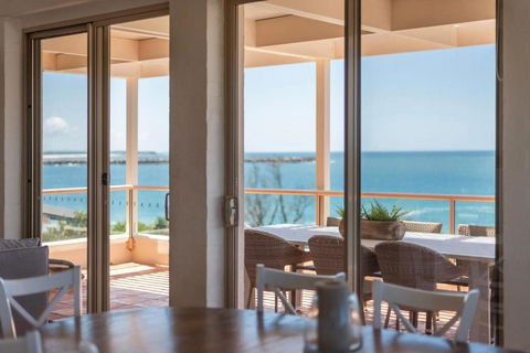 Sandrift Two - Oceanstays - Accommodation Burleigh 0