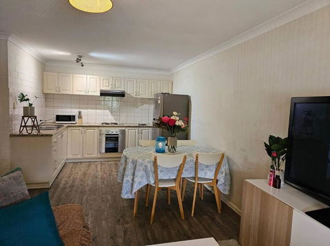 Sandringham Tranquil Retreat - Accommodation Burleigh 1