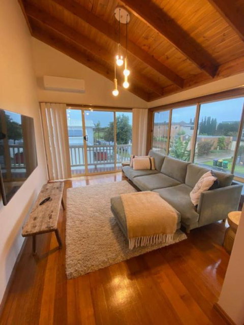 Sandy Bliss Walk To The Beach - Accommodation Burleigh 3