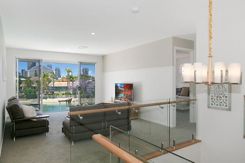 Sandy Cove - Accommodation Burleigh 3