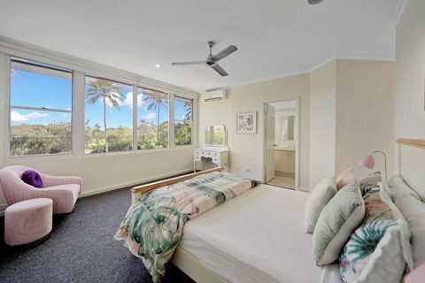 Sandy Cove @ Royle Palms - Accommodation Burleigh 1