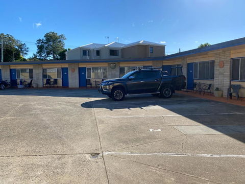 Sunburst Motel - Accommodation Burleigh 2