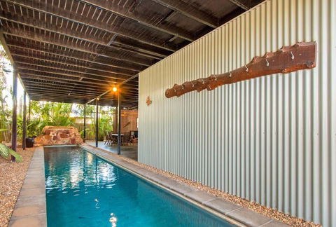 Sunset Oasis - Accommodation Burleigh 3