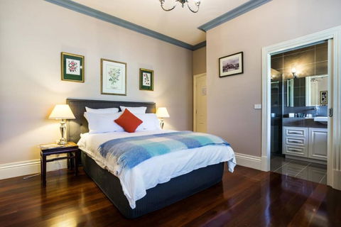 Tallawarra Homestead - Accommodation Burleigh 0
