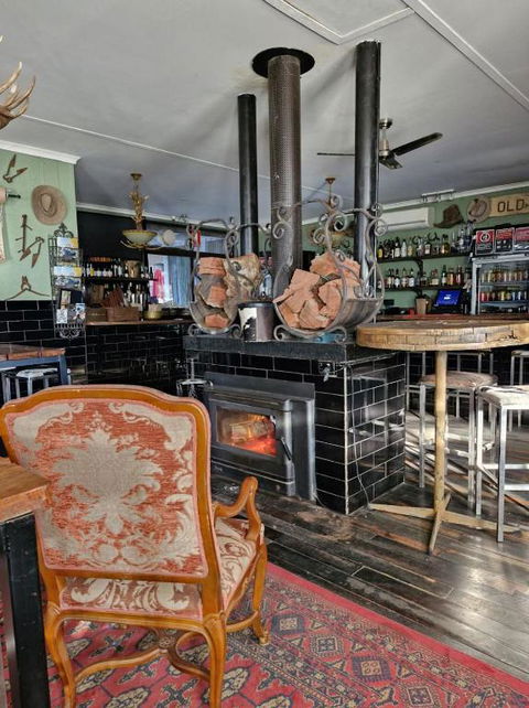 Tattersalls Hotel Moulamein NSW - Accommodation Burleigh 2
