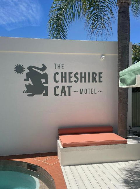 The Cheshire Cat Boutique Motel - Accommodation Burleigh 3