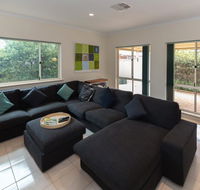 Beachside at Normanville - 7 Ronald Street - Accommodation Burleigh