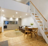 Beachside luxury loft apartment - Accommodation Burleigh
