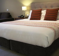 Bell Tower Inn - Accommodation Burleigh