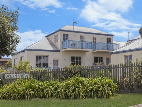Bella On Victoria - Accommodation Burleigh 0