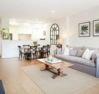 BELLEVUE BEAUTY - Hosted by L'Abode Accommodation - Accommodation Burleigh