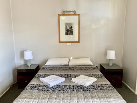 Bermagui Beach Hotel - Accommodation Burleigh 3