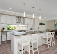 Big Wave - Accommodation Burleigh