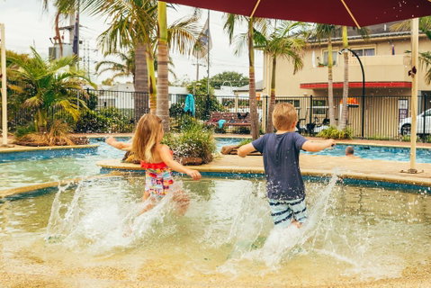 BIG4 Melbourne Holiday Park - Accommodation Burleigh 3
