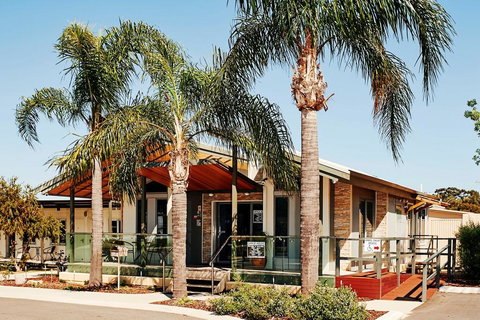 BIG4 Perth Midland Tourist Park - Accommodation Burleigh 0