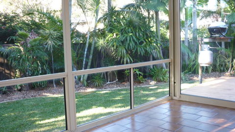 BILL'S - Accommodation Burleigh 1