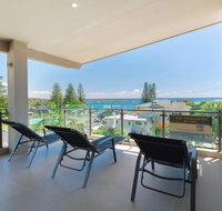 Bimbadeen Penthouse - across the road from Main Beach - Accommodation Burleigh