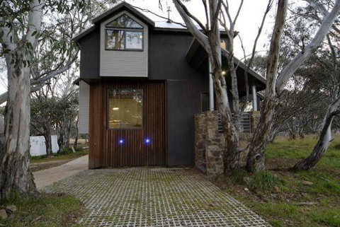 Blue Ice - Accommodation Burleigh 0