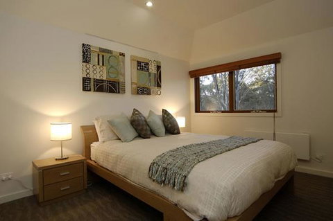 Blue Ice - Accommodation Burleigh 2