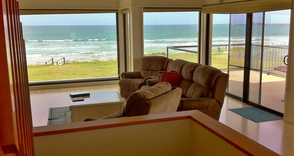 Orford ACT Accommodation Burleigh