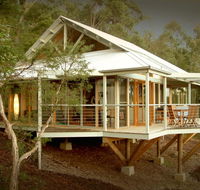 Bombah Point Eco Cottages - Accommodation Burleigh