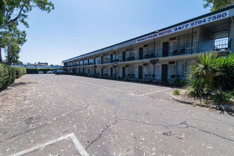 The Prince Mark Motel - Accommodation Burleigh 0