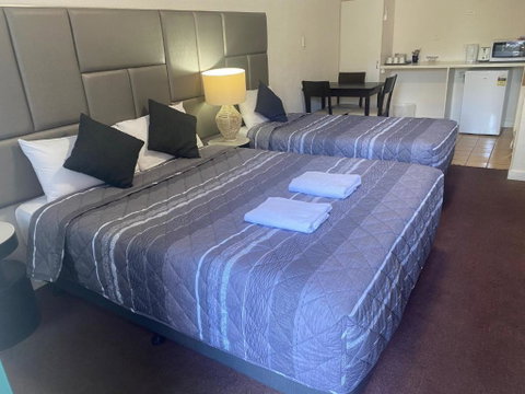 Tollgate Motel - Accommodation Burleigh 3