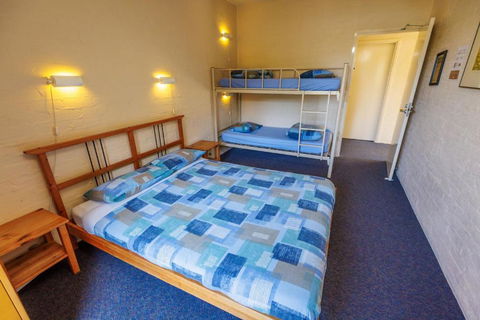 YHA Grampians Eco, Halls Gap - Accommodation Burleigh 3