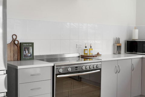 YARLU By Silver Sands - Accommodation Burleigh 3