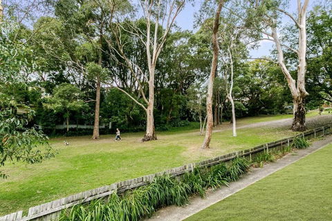 YNG03 - Cremorne - Young Street - Accommodation Burleigh 3