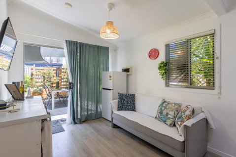 Zen Escape Guest House- Zen Garden Tiny Home, Nooky Studio - Accommodation Burleigh 0