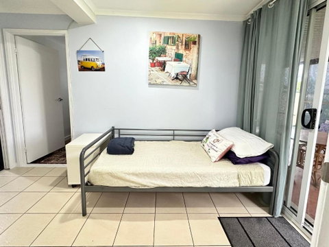 Zen Escape Guest House- Zen Garden Tiny Home, Nooky Studio - Accommodation Burleigh 3