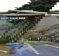 Small-Group Great Ocean Road and Twelve Apostles Full-Day Tour - Accommodation Burleigh