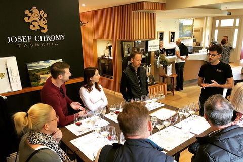 Tamar Valley Wine And Gin Tour With Lunch - Accommodation Burleigh 0